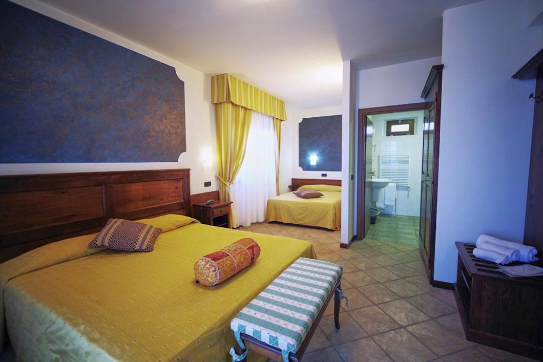 Hotel Ristorante Al Brunello Di Montalcino Ngoại thất bức ảnh