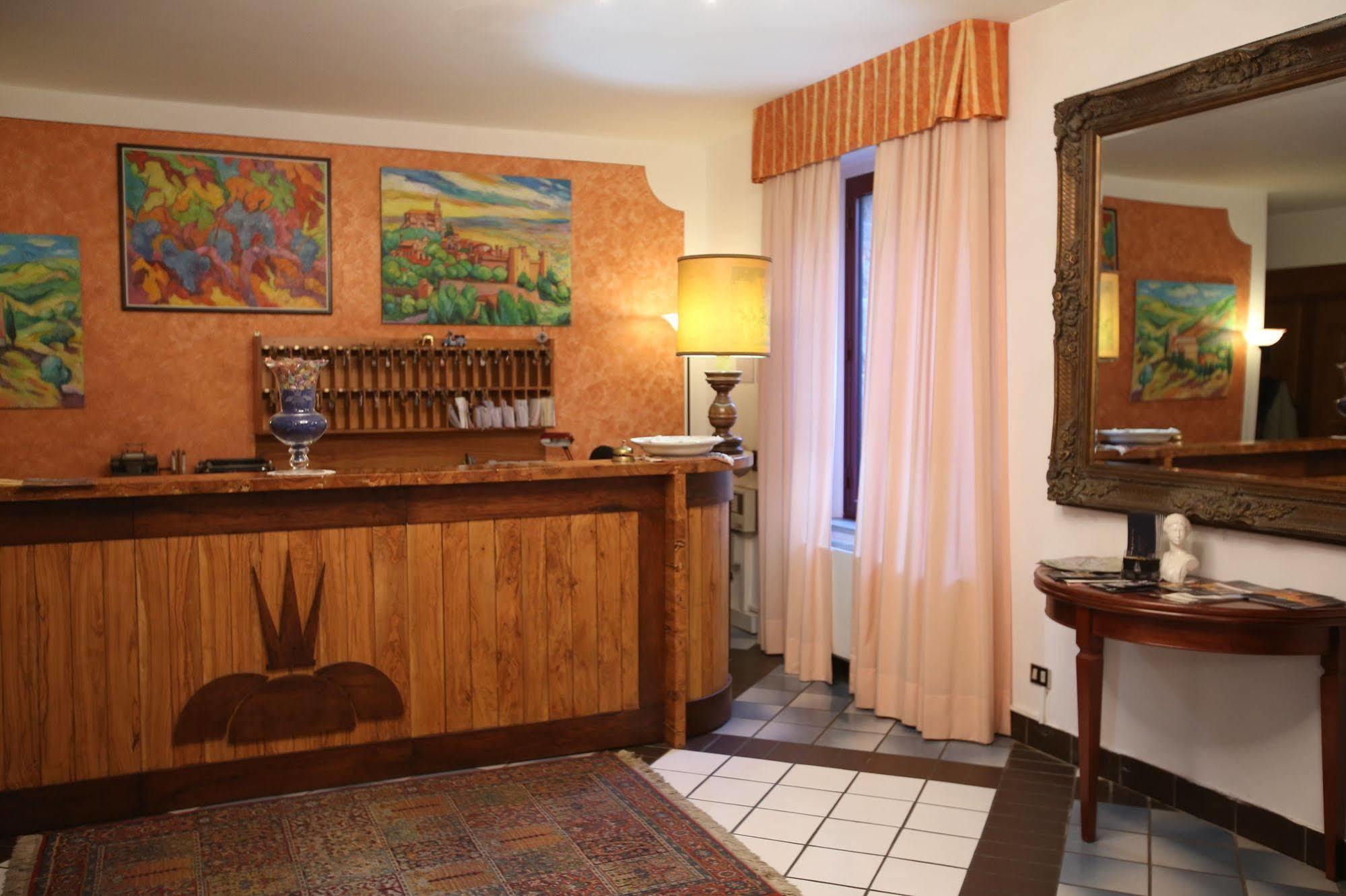 Hotel Ristorante Al Brunello Di Montalcino Ngoại thất bức ảnh