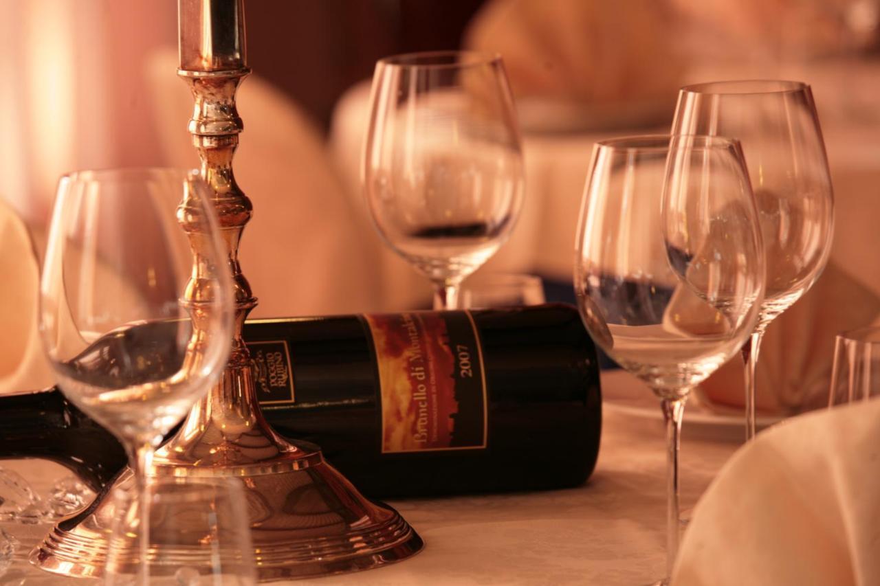 Hotel Ristorante Al Brunello Di Montalcino Ngoại thất bức ảnh